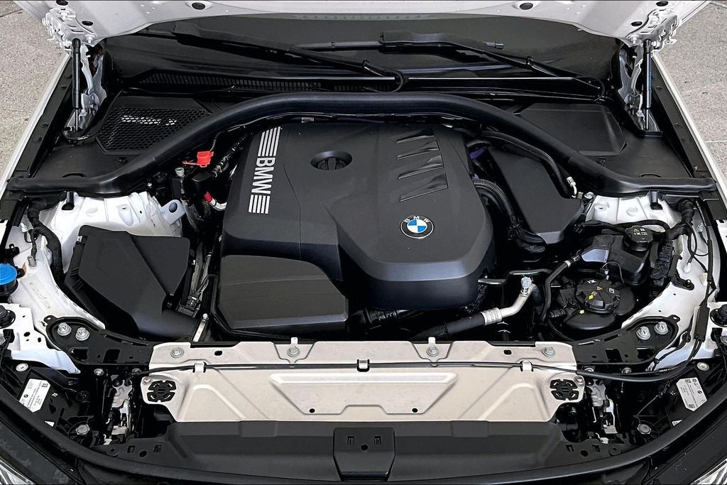 2025 BMW 3 Series 330i xDrive xDrive
