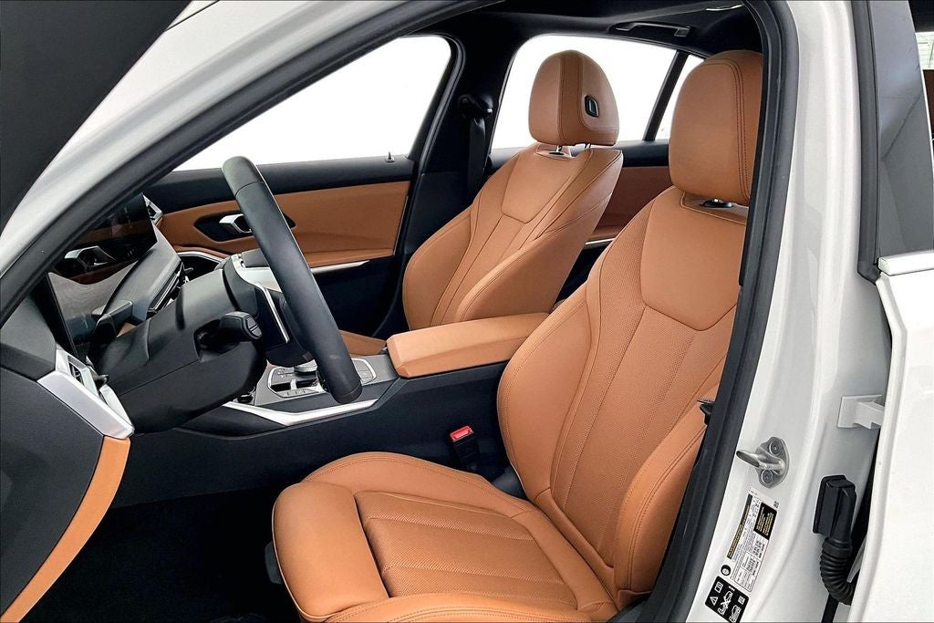 2025 BMW 3 Series 330i xDrive xDrive