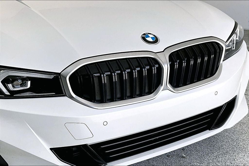 2025 BMW 3 Series 330i xDrive xDrive
