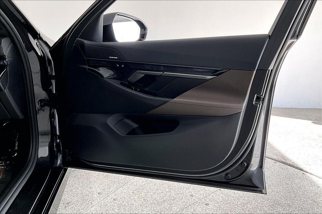 2026 BMW 5 Series 540i xDrive M Sport
