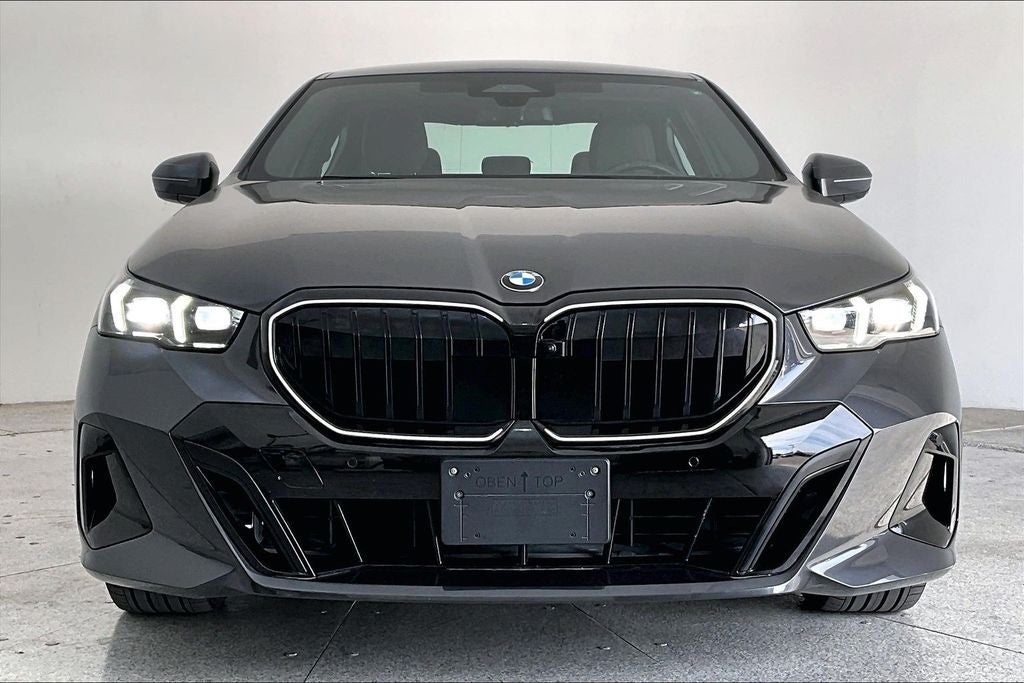 2026 BMW 5 Series 540i xDrive M Sport