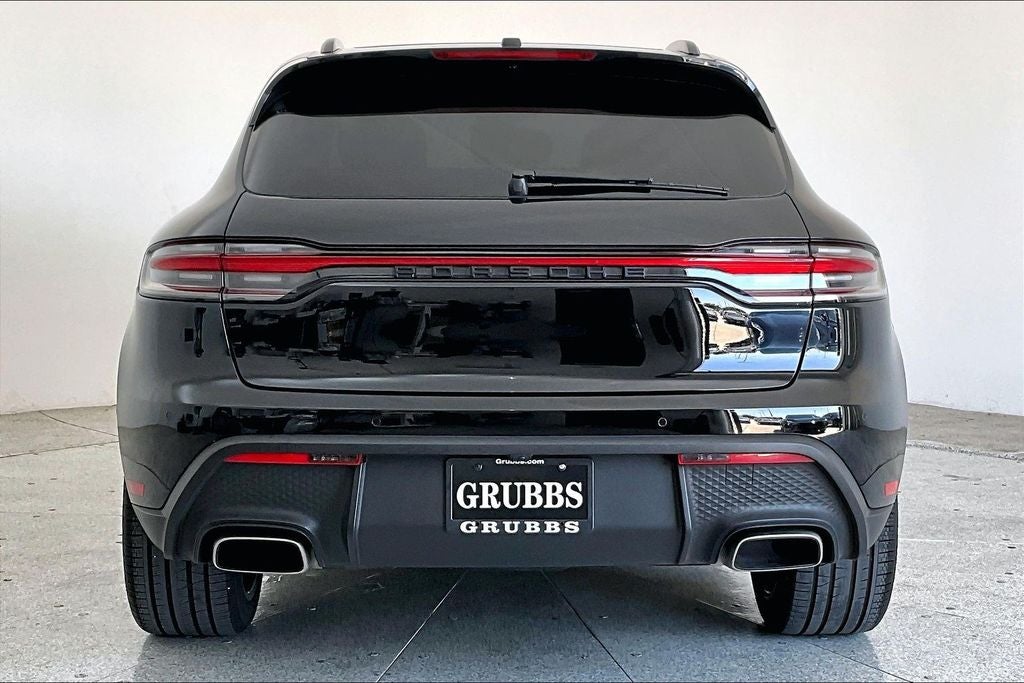 2024 Porsche Macan Base