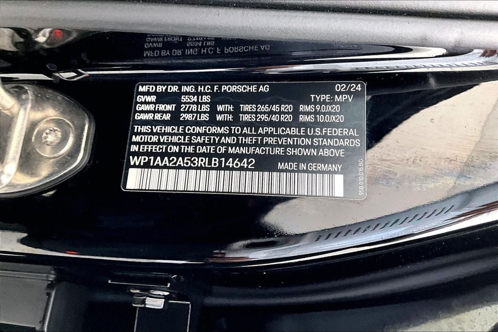 2024 Porsche Macan Base