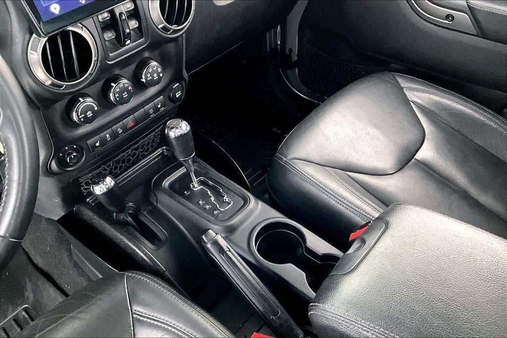 2018 Jeep Wrangler JK Unlimited Sahara 4WD