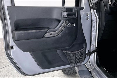 2018 Jeep Wrangler JK Unlimited Sahara 4WD