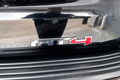 2025 GMC Yukon XL AT4 Ultimate