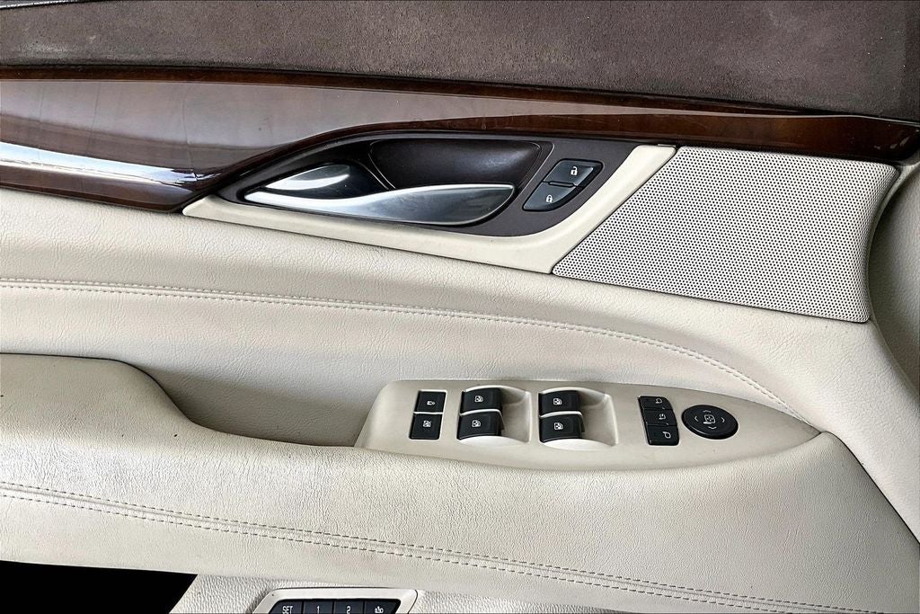2017 Cadillac Escalade Luxury