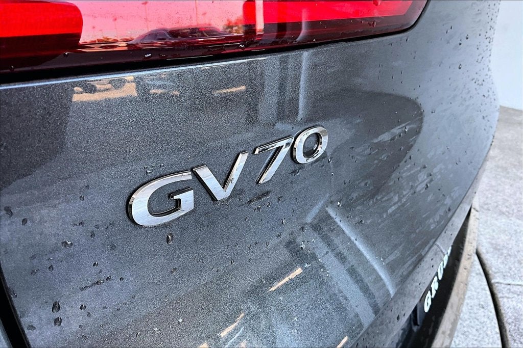 2024 Genesis GV70 2.5T