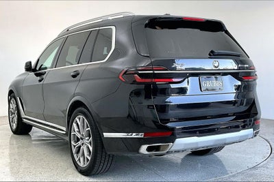 2025 BMW X7 xDrive40i