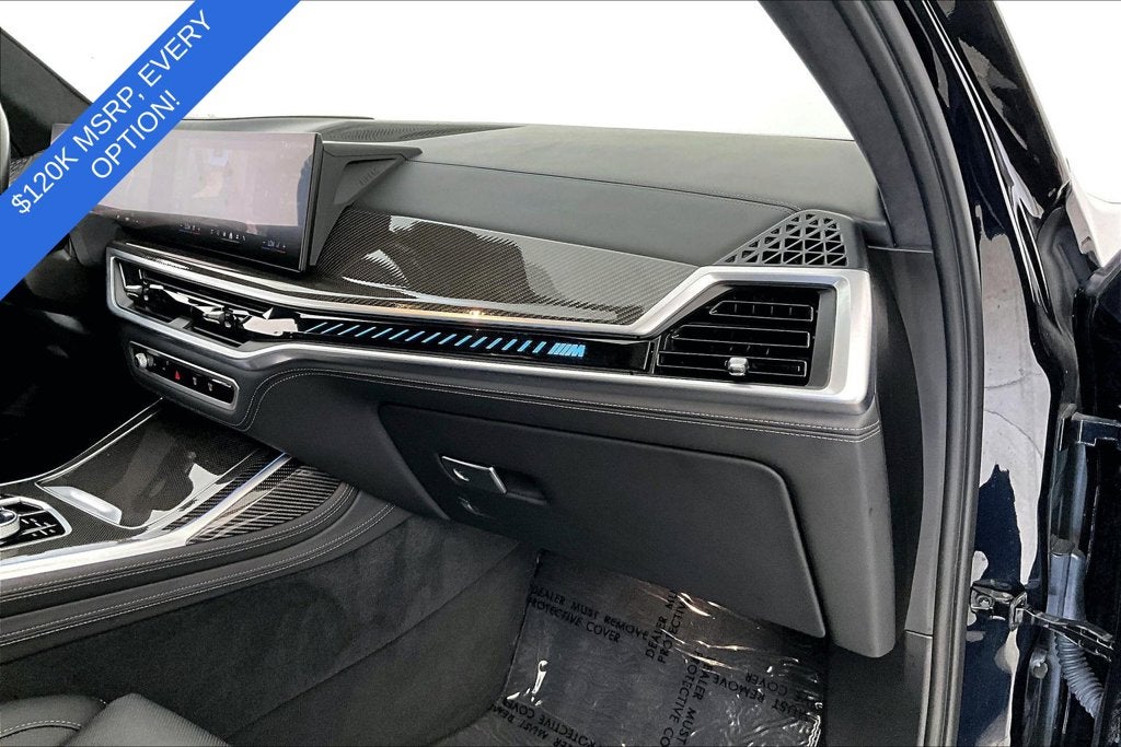 2024 BMW X7 M60i