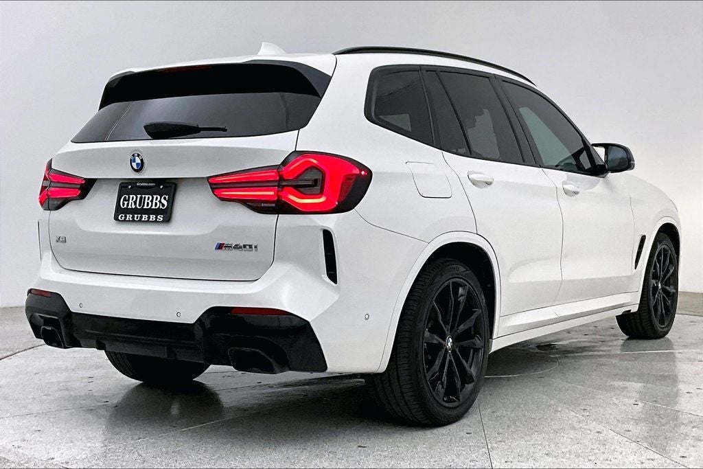 2022 BMW X3 M40i