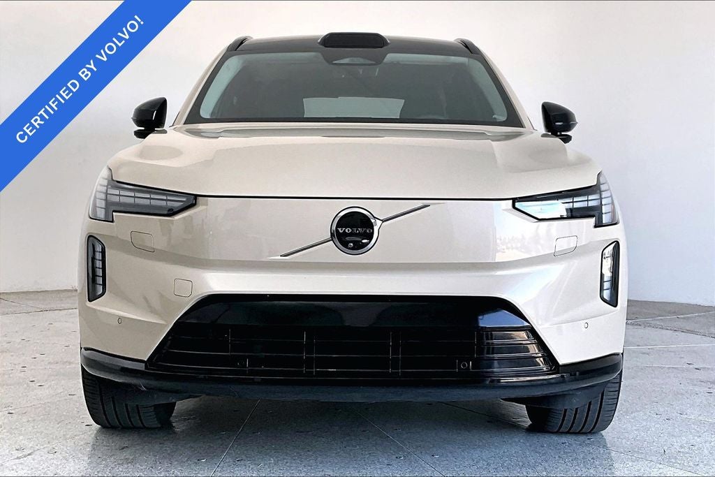 2025 Volvo EX90 Twin Motor Performance Plus 7-Seater