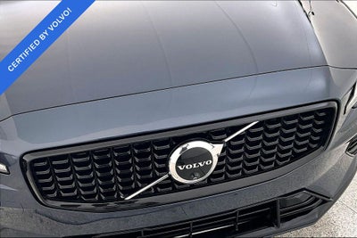 2024 Volvo S60 Recharge Plug-In Hybrid T8 Plus Dark Theme
