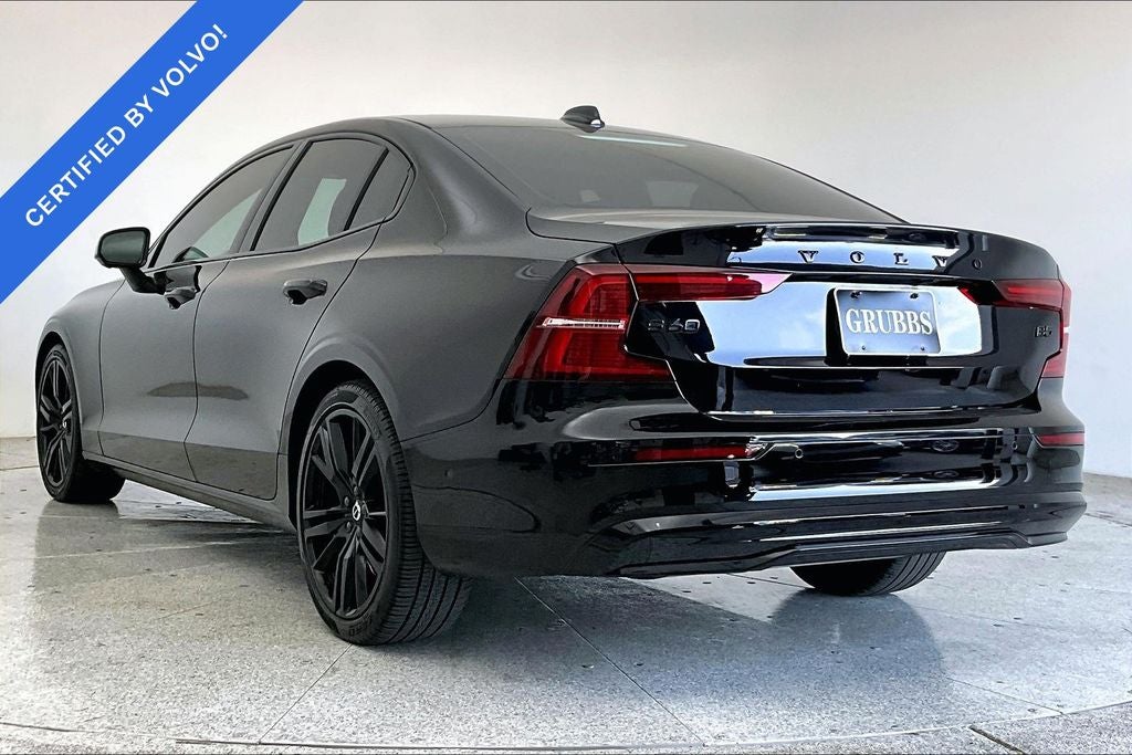 2023 Volvo S60 B5 Plus Black Edition