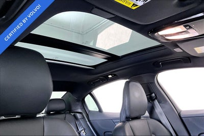 2023 Volvo S60 B5 Plus Black Edition