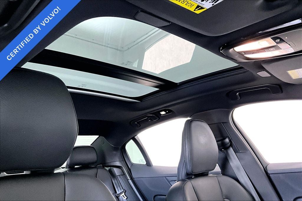 2023 Volvo S60 B5 Plus Black Edition