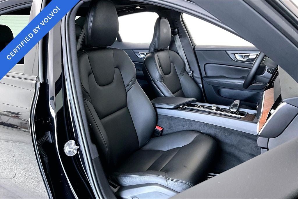 2023 Volvo S60 B5 Plus Black Edition
