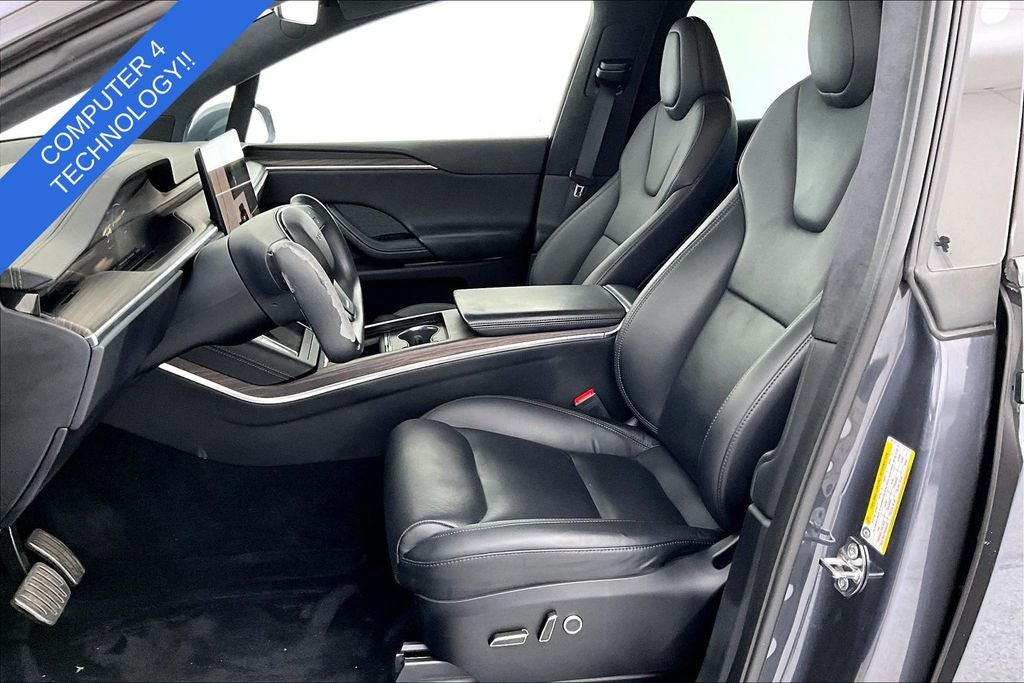 2023 Tesla Model X Base