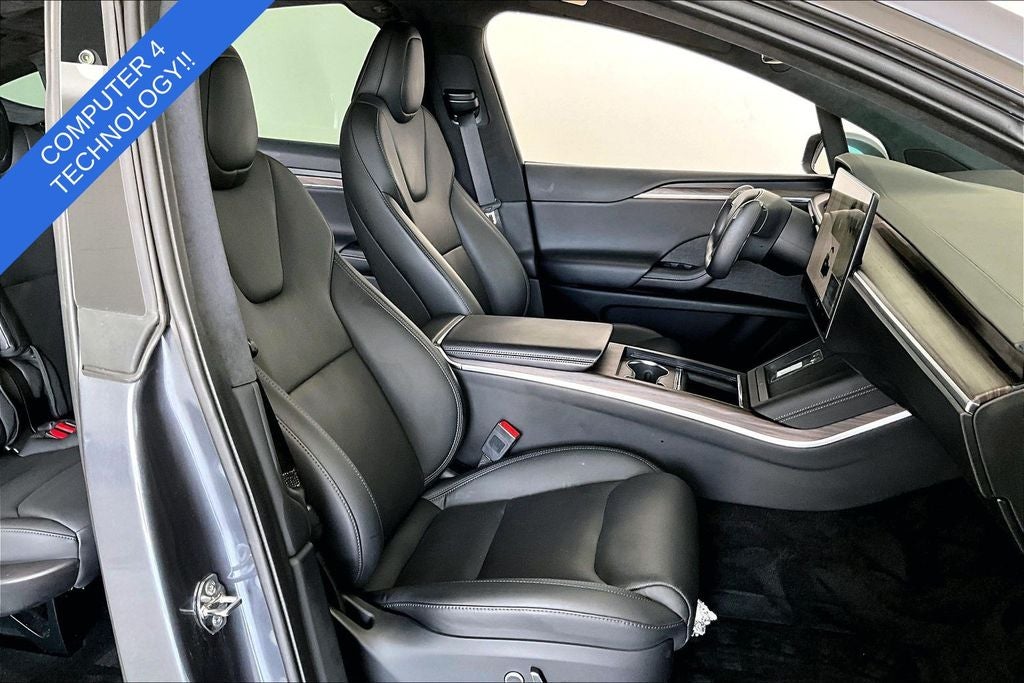 2023 Tesla Model X Base