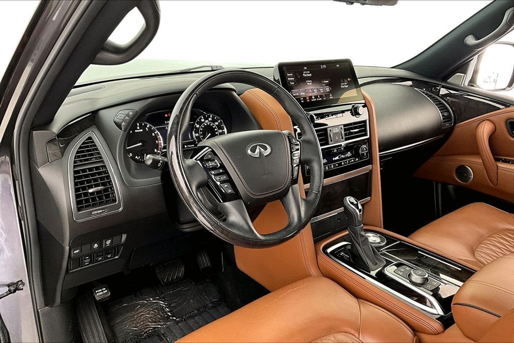 2023 INFINITI QX80 Sensory