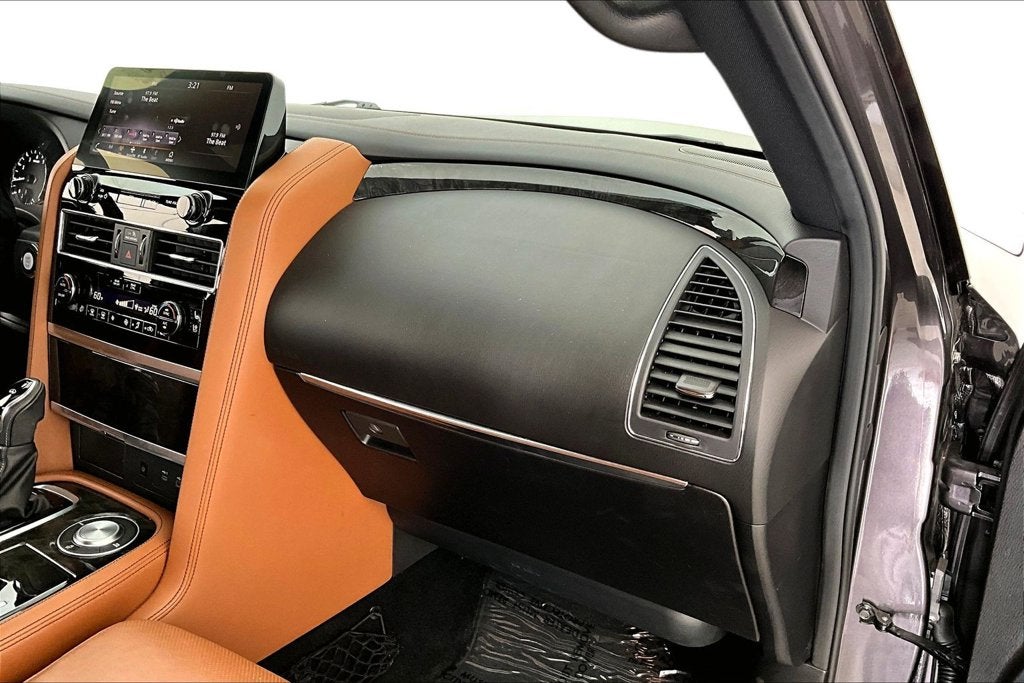 2023 INFINITI QX80 Sensory
