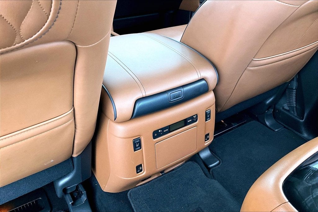 2023 INFINITI QX80 Sensory