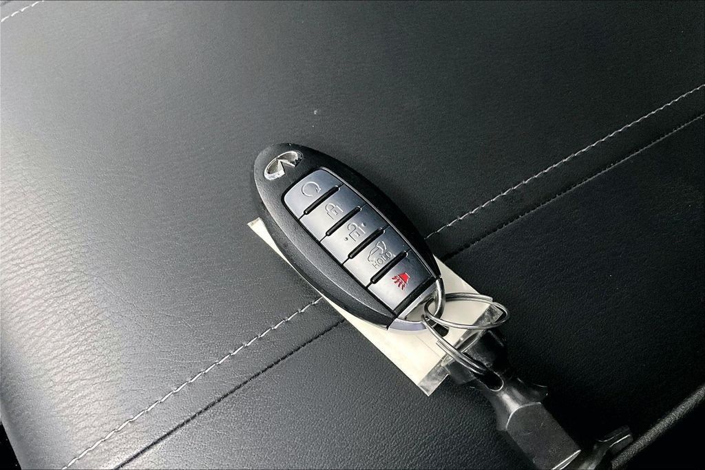 2022 INFINITI QX80 Sensory