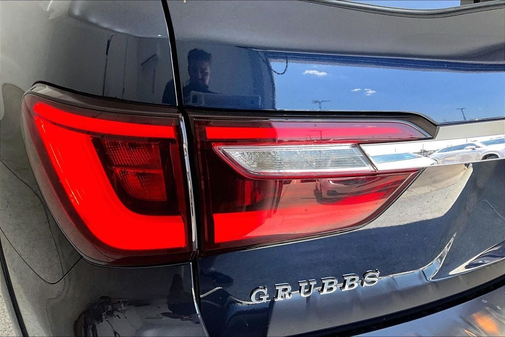 2019 INFINITI QX80 LUXE