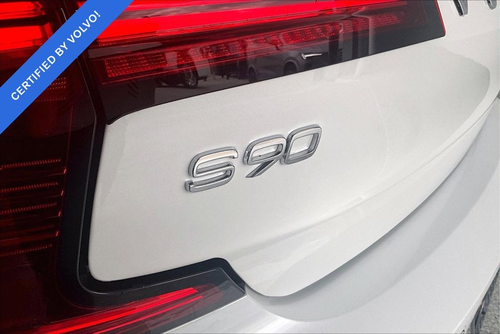 2025 Volvo S90 B6 Ultra