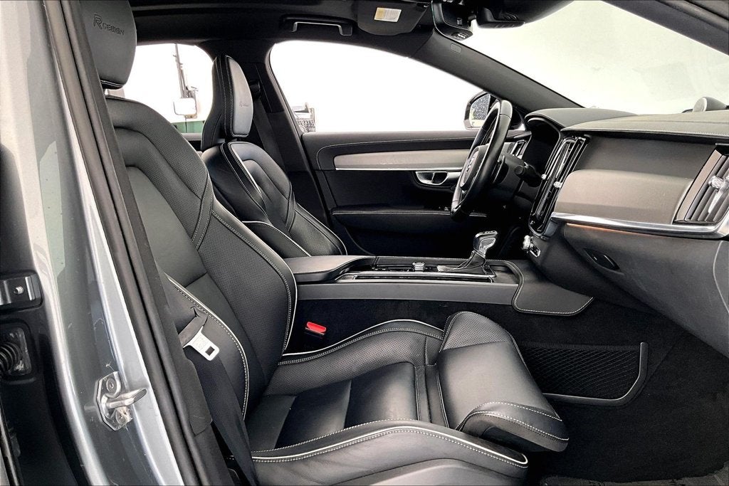 2020 Volvo S90 T6 R-Design