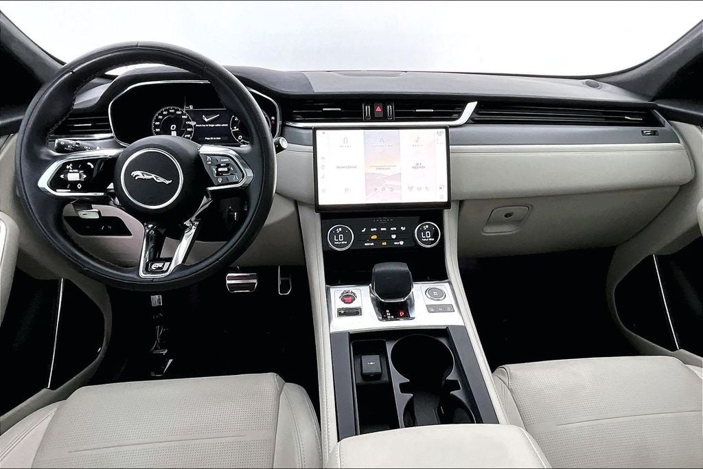 2023 Jaguar F-PACE SVR