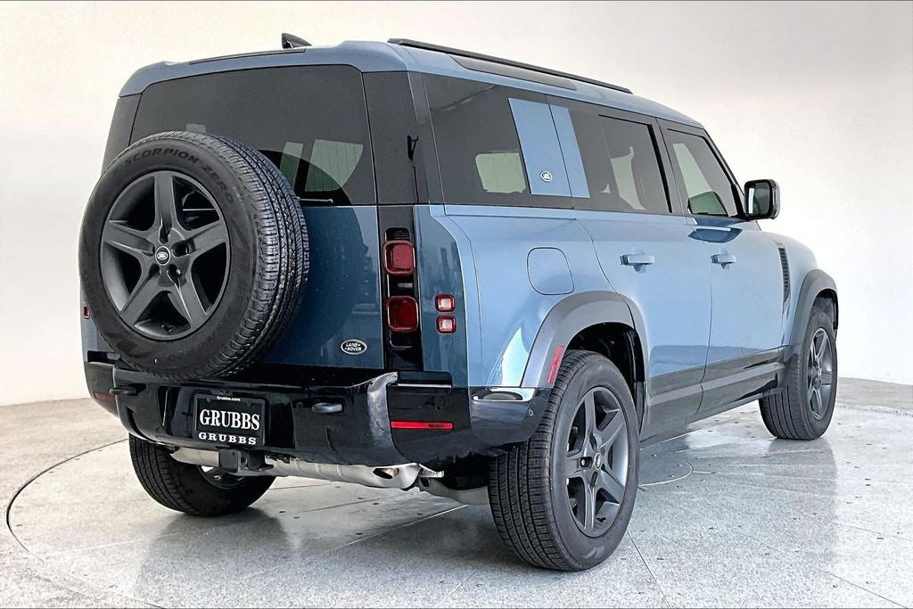 2022 Land Rover Defender 110 X-Dynamic HSE