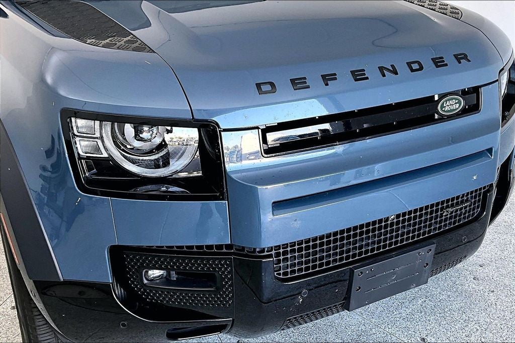 2022 Land Rover Defender 110 X-Dynamic HSE