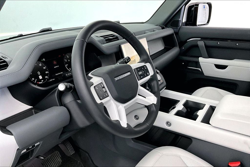 2025 Land Rover Defender 110 S