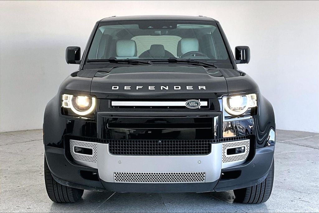 2025 Land Rover Defender 110 S