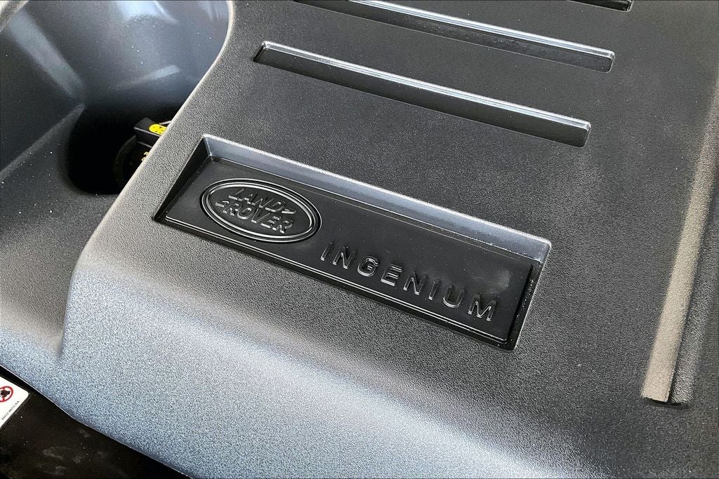 2025 Land Rover Defender 110 S