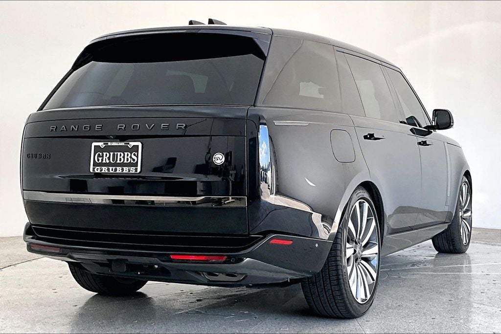 2023 Land Rover Range Rover SV LWB