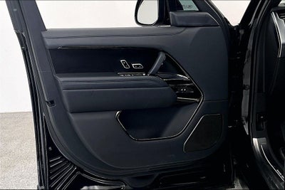 2023 Land Rover Range Rover SV LWB