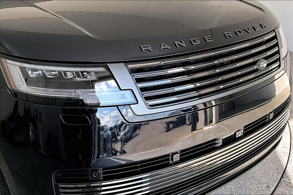 2023 Land Rover Range Rover SV LWB
