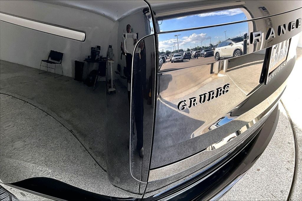 2023 Land Rover Range Rover SV LWB