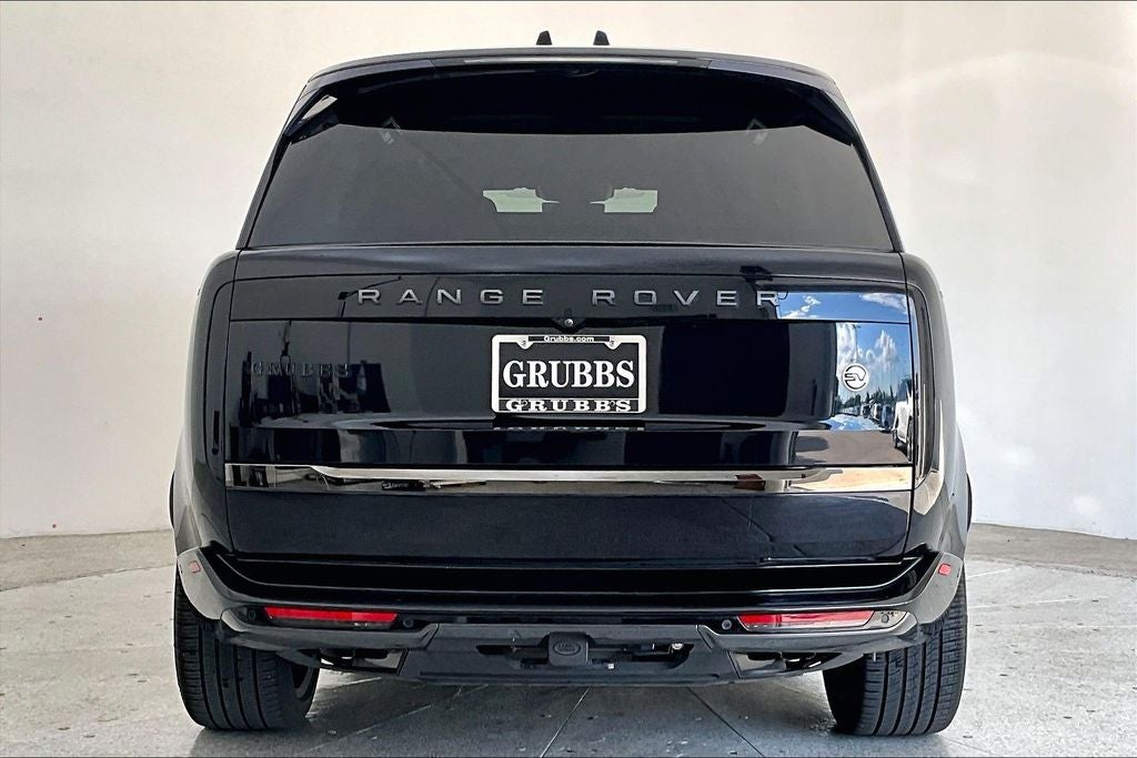 2023 Land Rover Range Rover SV LWB