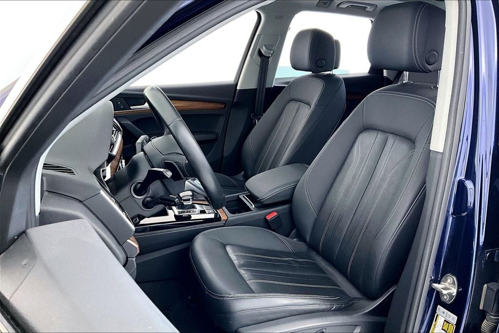 2022 Audi Q5 45 S line Premium quattro