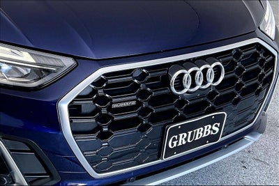 2022 Audi Q5 45 S line Premium quattro