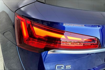 2022 Audi Q5 45 S line Premium quattro
