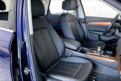2022 Audi Q5 45 S line Premium quattro