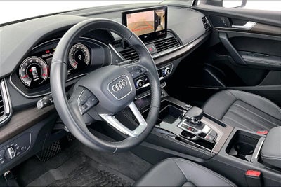 2022 Audi Q5 45 S line Premium quattro