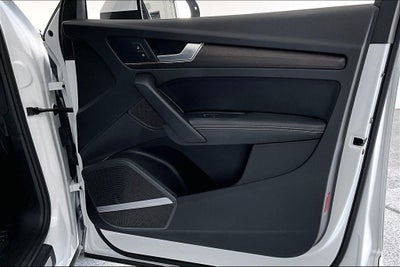2022 Audi Q5 45 S line Premium quattro