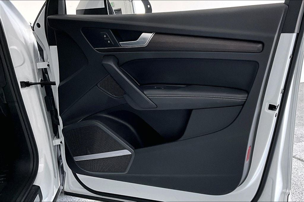 2022 Audi Q5 45 S line Premium quattro