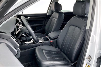 2022 Audi Q5 45 S line Premium quattro