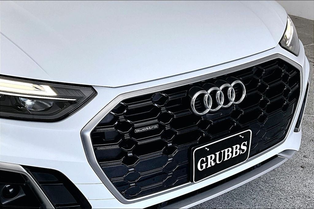 2022 Audi Q5 45 S line Premium quattro